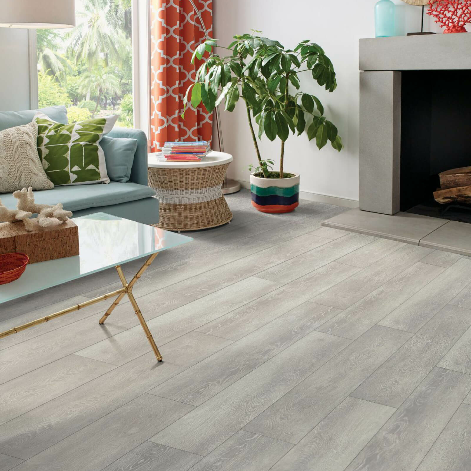 Oak Luxury Vinyl Flooring | Rayo Wholesale